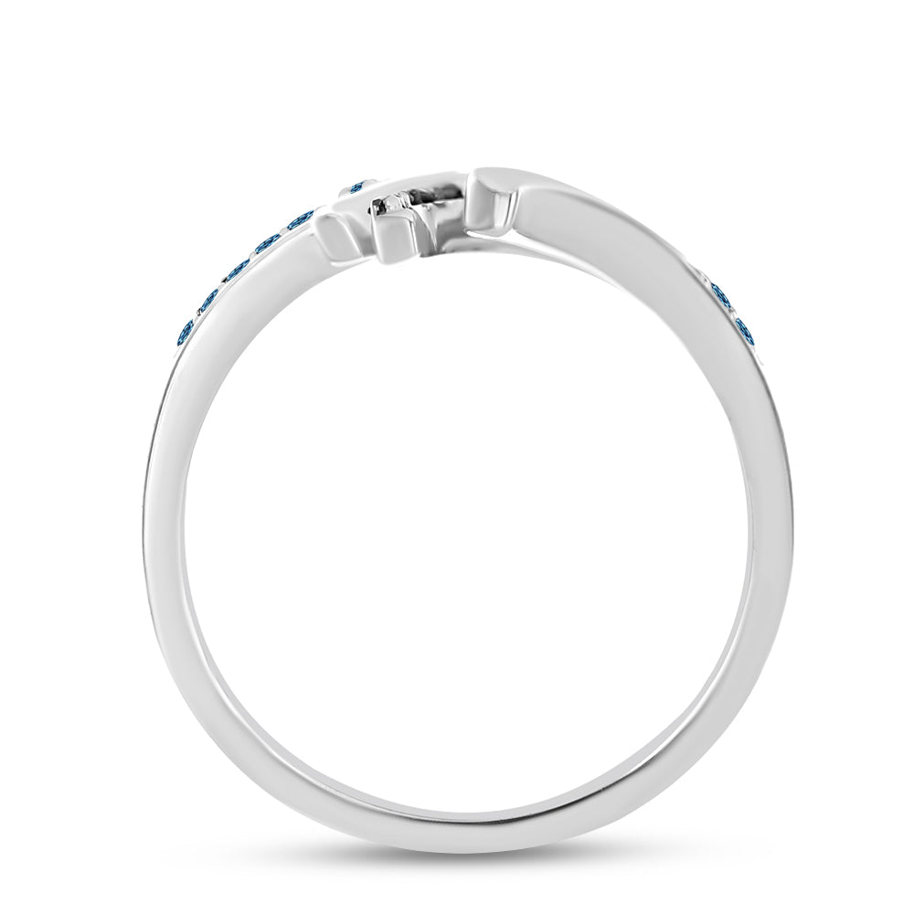 Silberring mit blauem Diamant