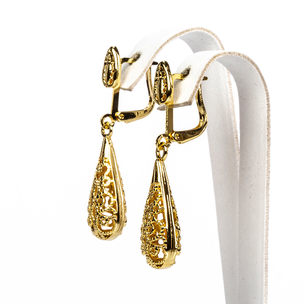 Schmuckgarnitur aus aus goldplattierter Legierung