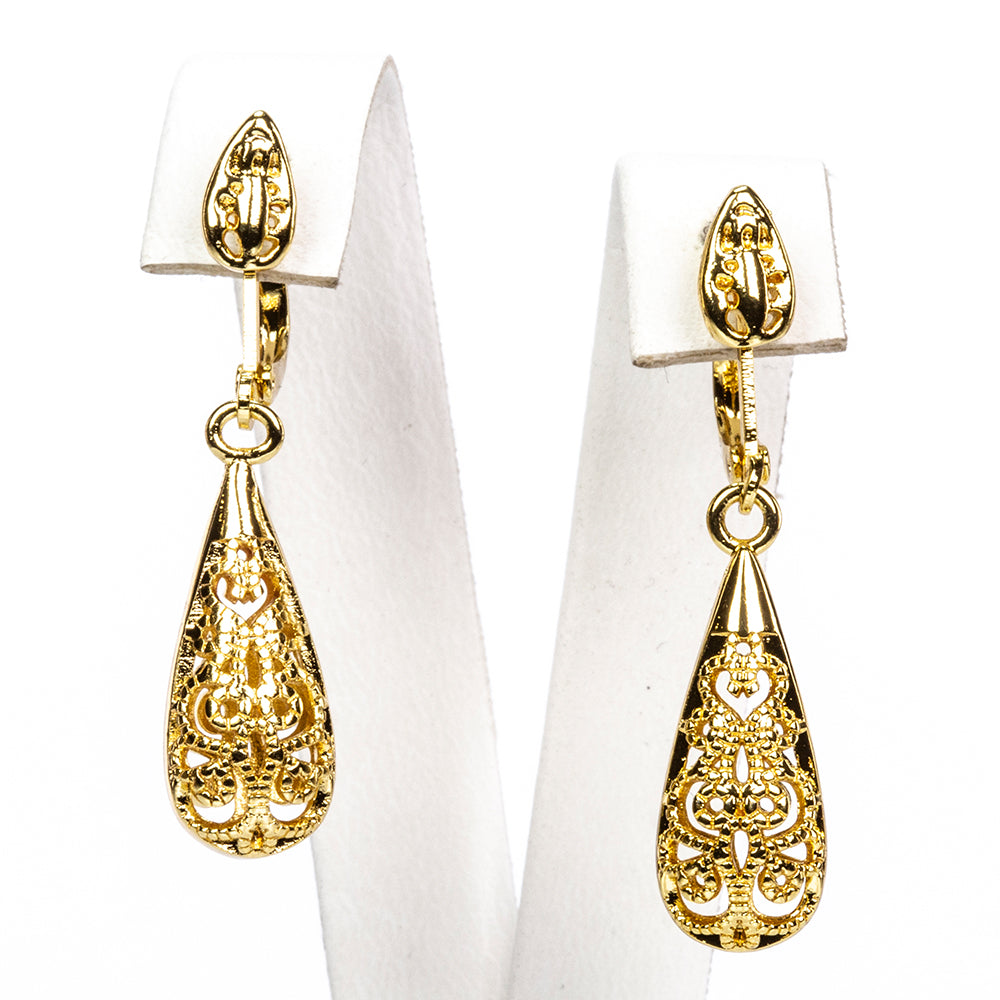 Schmuckgarnitur aus aus goldplattierter Legierung