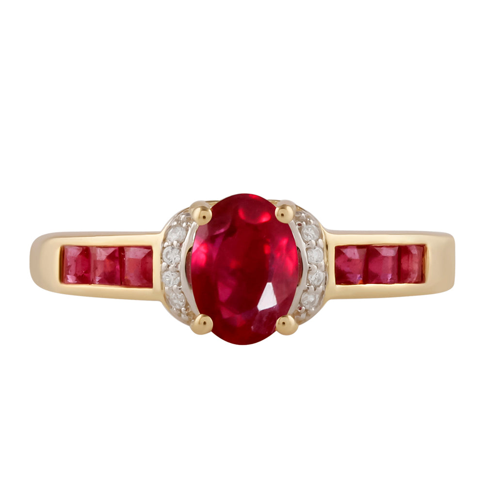 Goldring mit Rubin aus Madagaskar und weißem Zirkon