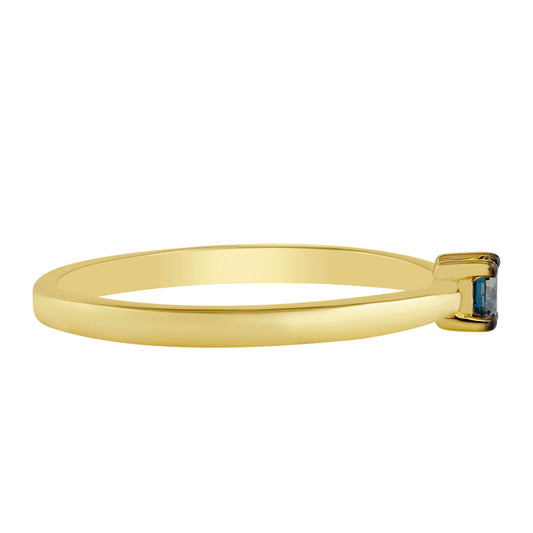 Goldplattierter Silberring mit blauem Diamant