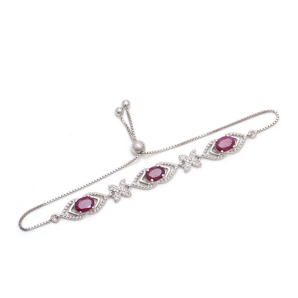 Silberarmband mit Rubin aus Madagaskar und weißem Topas