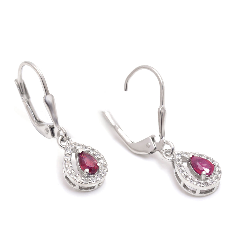 Silberohrringe mit Rubin aus Madagaskar und weißem Topas