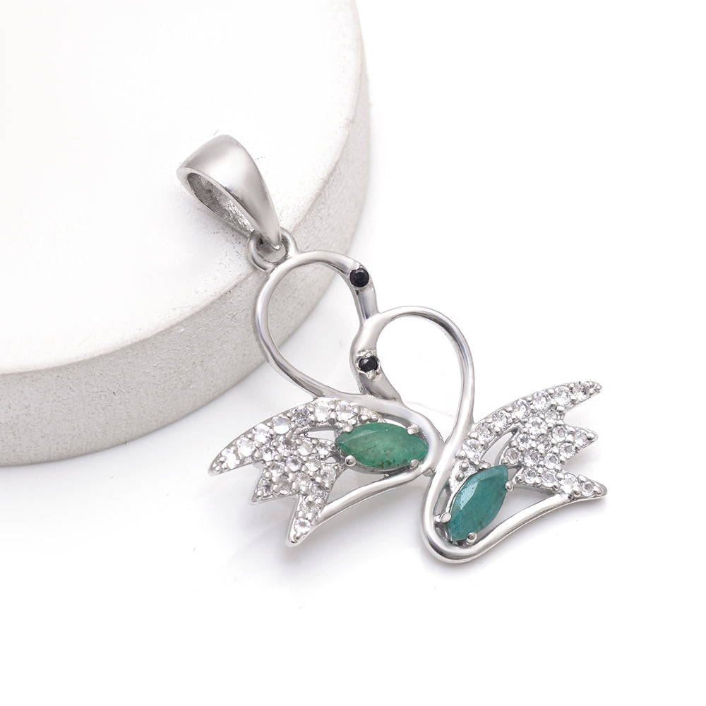 Silberanhänger mit brasilianischem Smaragd und weißem Topas