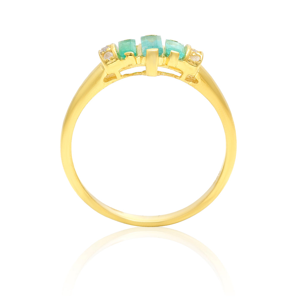 Goldplattierter Silberring mit brasilianischem Smaragd und weißem Topas