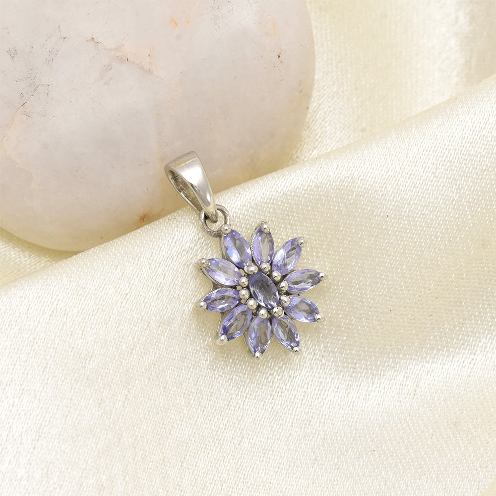 Silberanhänger mit Tansanit - Klasse AAA 1 