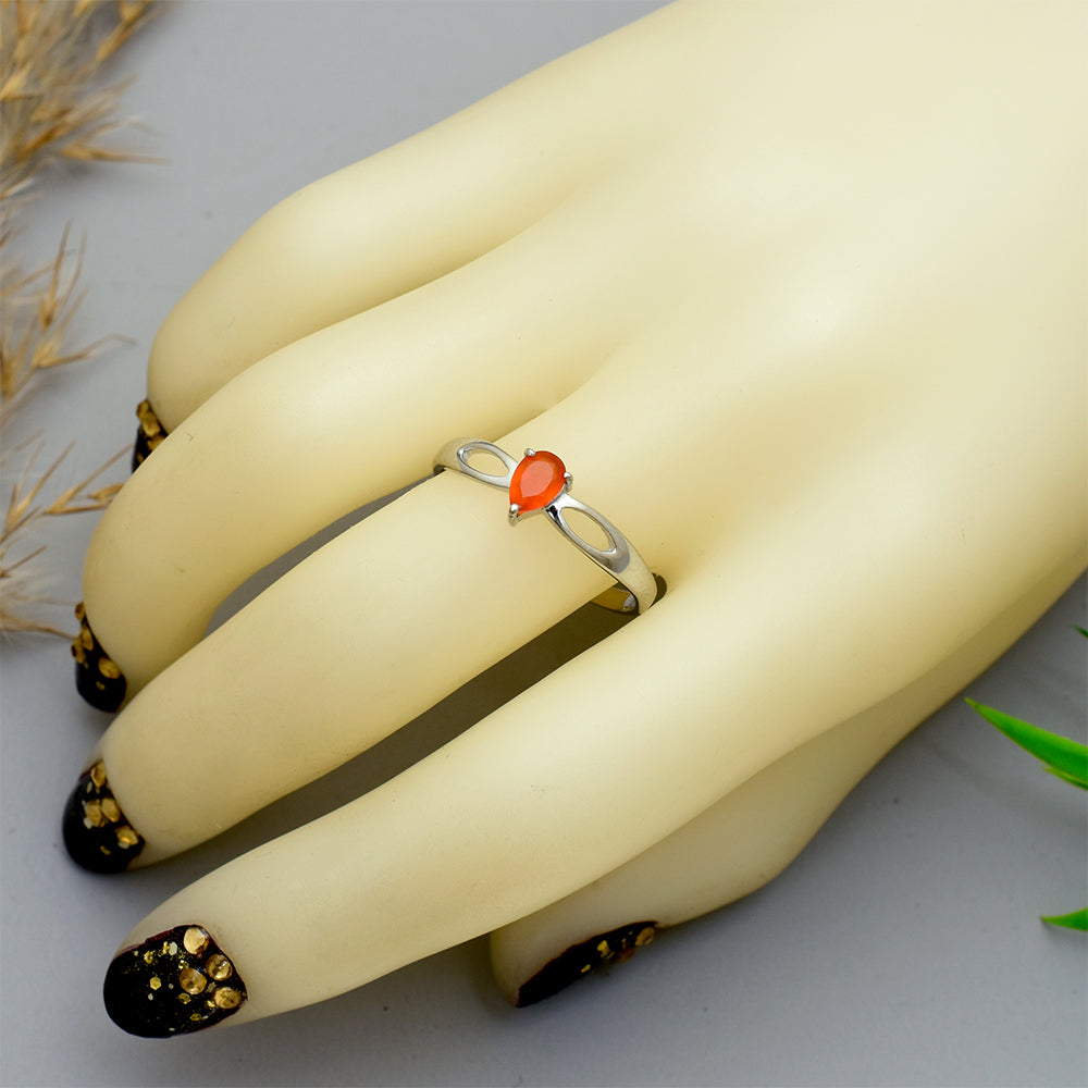 Silberring mit rotem Achat
