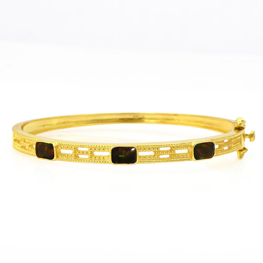 Goldplattiertes Silberarmband mit äthiopischem Opal aus Lega Dembi