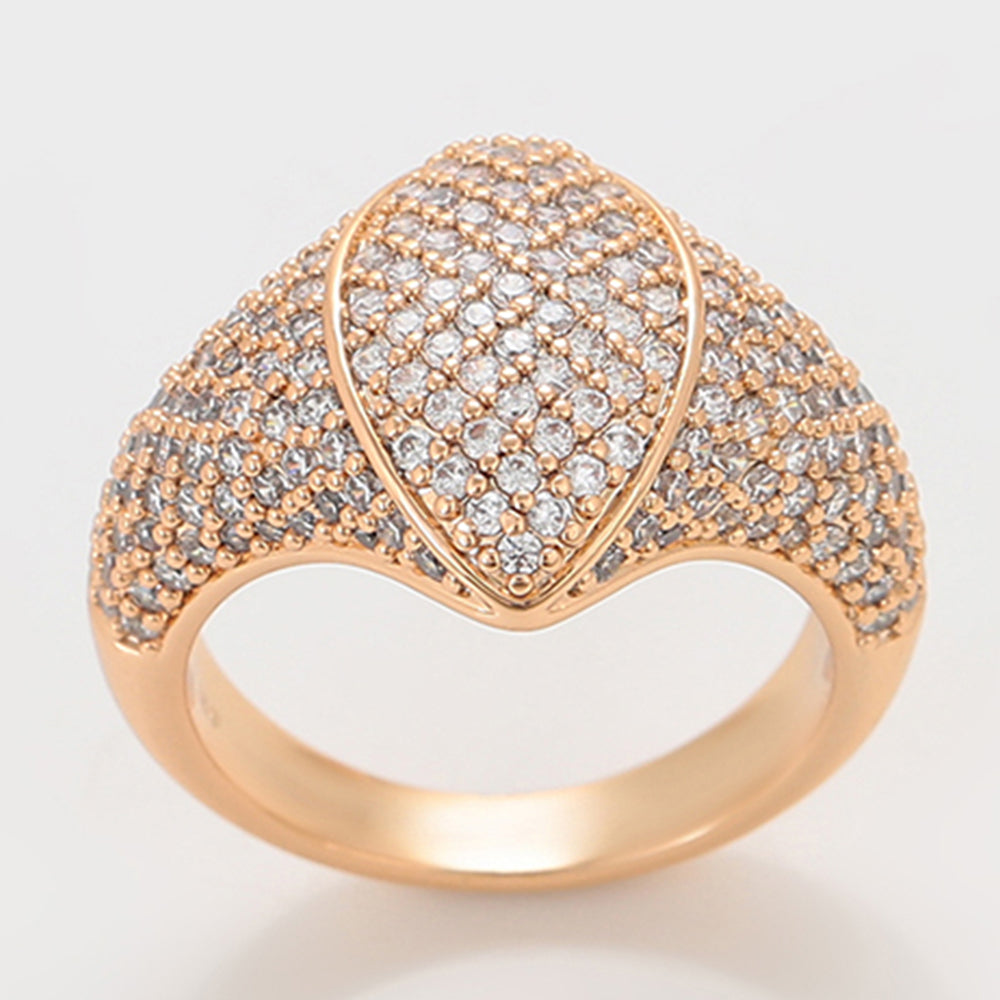 Ring aus goldplattierterr Legierung mit weißem Emporia® Kristall 1 