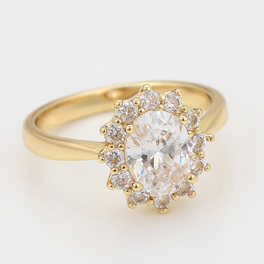 Ring aus goldplattierterr Legierung mit weißem Emporia® Kristall 5 