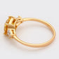 Ring aus goldplattierterr Legierung mit gelbem Emporia®-Kristall und weißem Emporia® Kristall