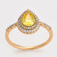 Ring aus goldplattierterr Legierung mit gelbem Emporia®-Kristall und weißem Emporia® Kristall