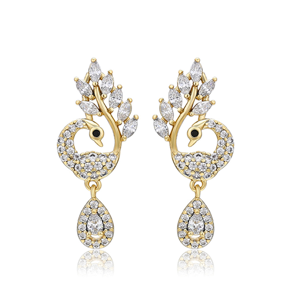 Ohrringe aus goldplattierter Legierung mit weißem Emporia® Kristall