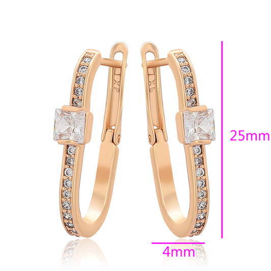 Ohrringe aus goldplattierter Legierung mit weißem Emporia® Kristall