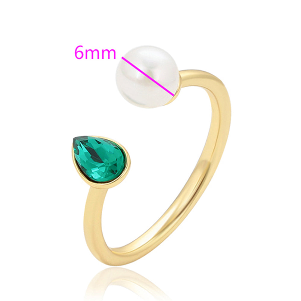 Ring aus goldplattierterr Legierung mit Glasperle und grünem Emporia® Kristall 2 
