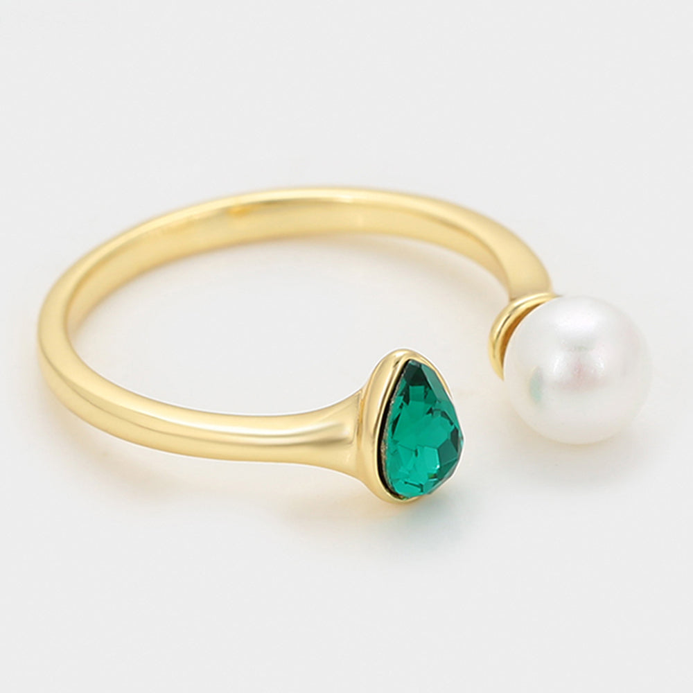 Ring aus goldplattierterr Legierung mit Glasperle und grünem Emporia® Kristall 7 