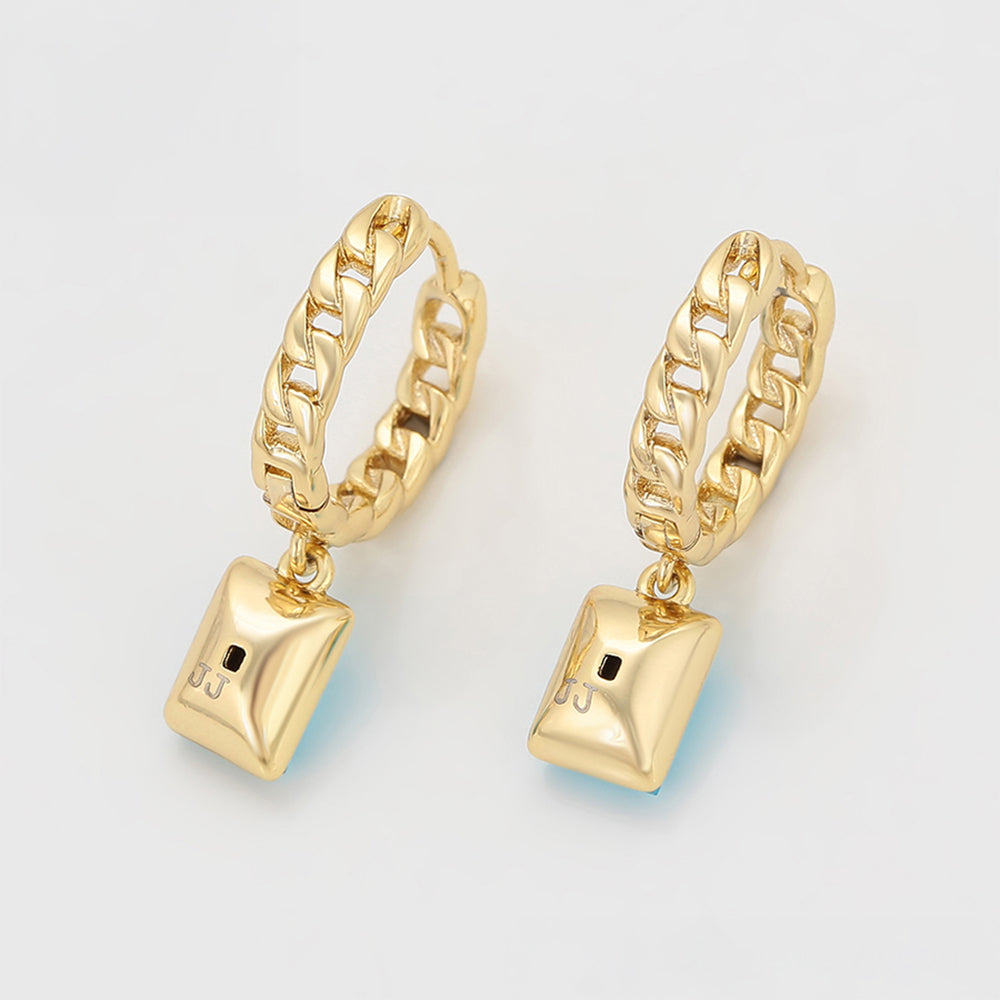 Ohrringe aus goldplattierter Legierung mit blauem Emporia®-Kristall 7 