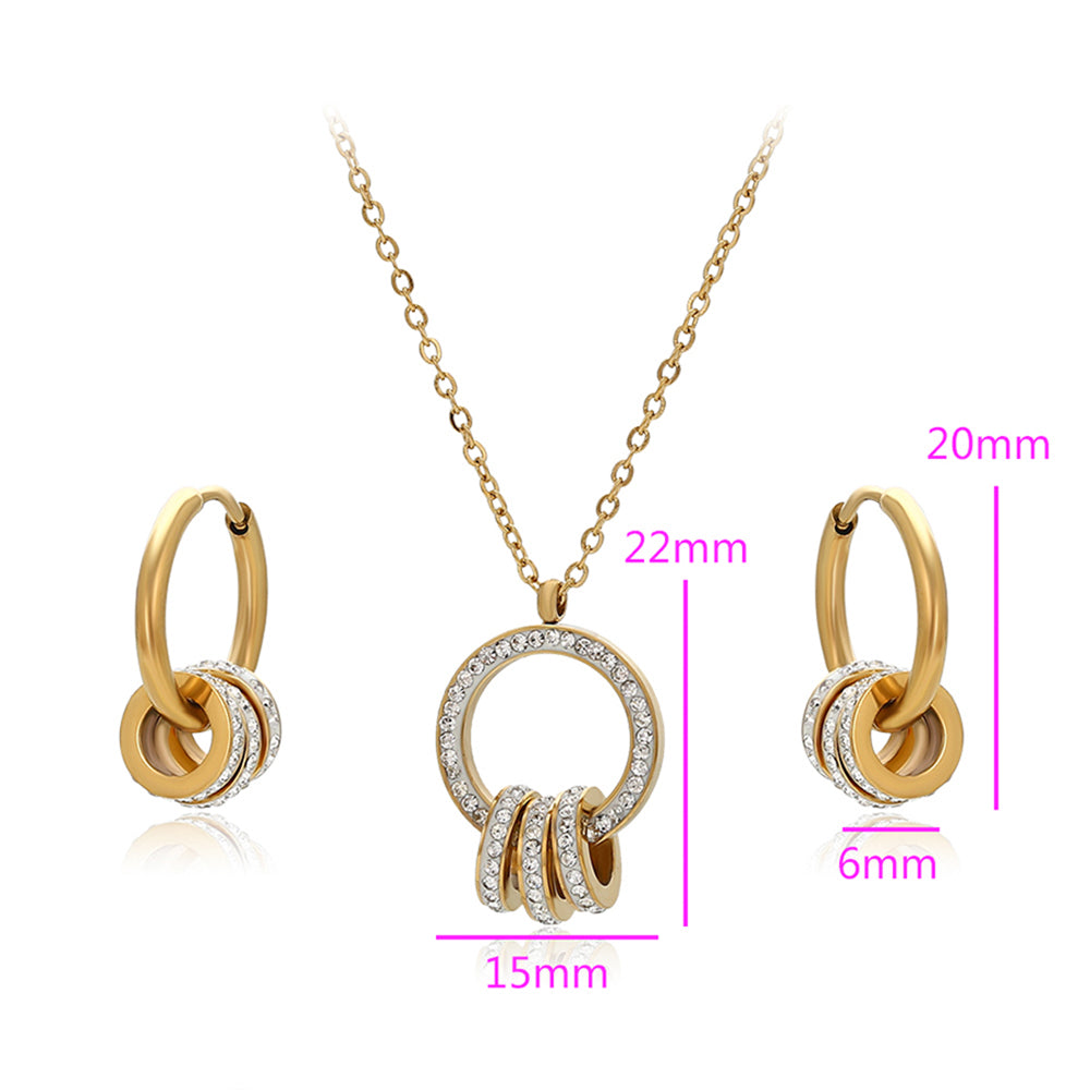Schmuckgarnitur aus aus goldplattierter Legierung mit weißem Emporia® Kristall 5 