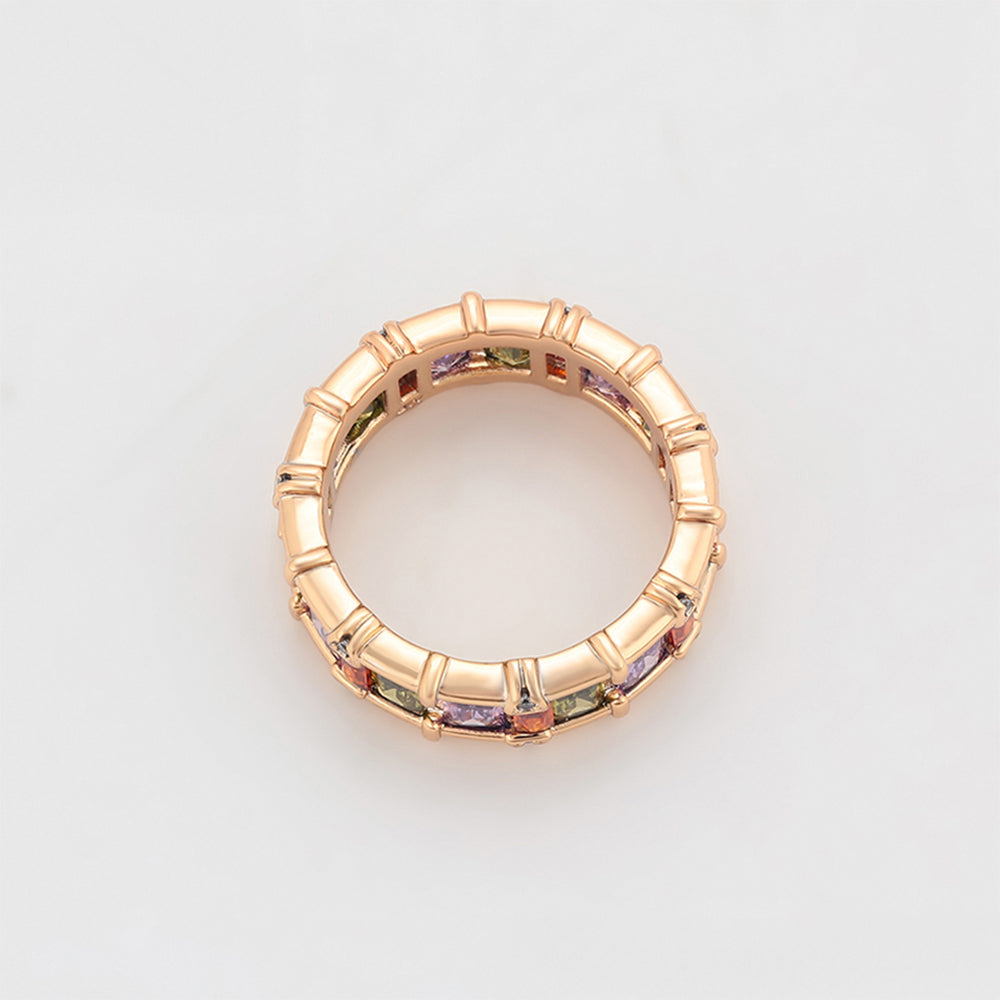 Ring aus goldplattierterr Legierung mit purpurfarbenem Emporia® Kristall und rosafarbenem Emporia® Kristall