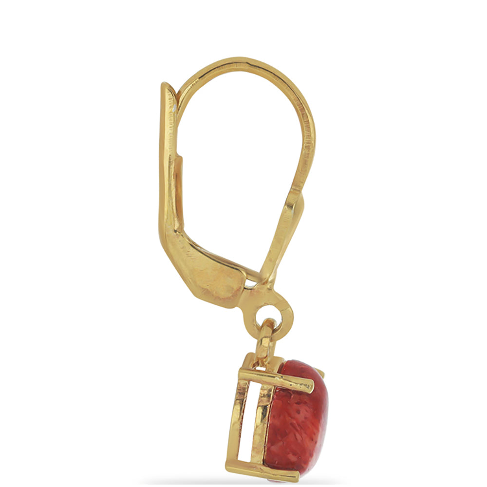 Goldplattierte Silberohrringe mit roter Schwammkoralle