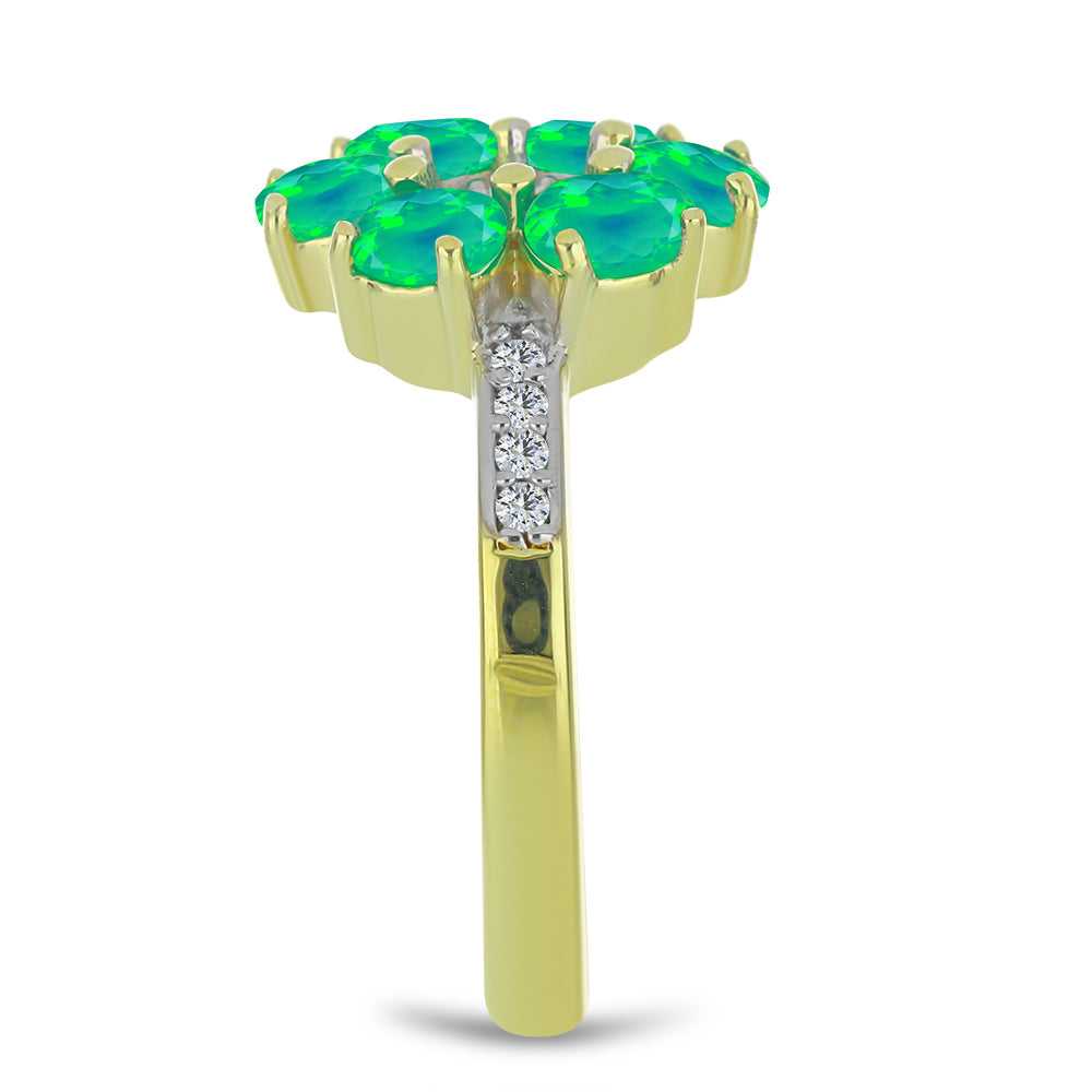 Goldplattierter Silberring mit grünem äthiopischem Opal aus Lega Dembi und weißem Topas