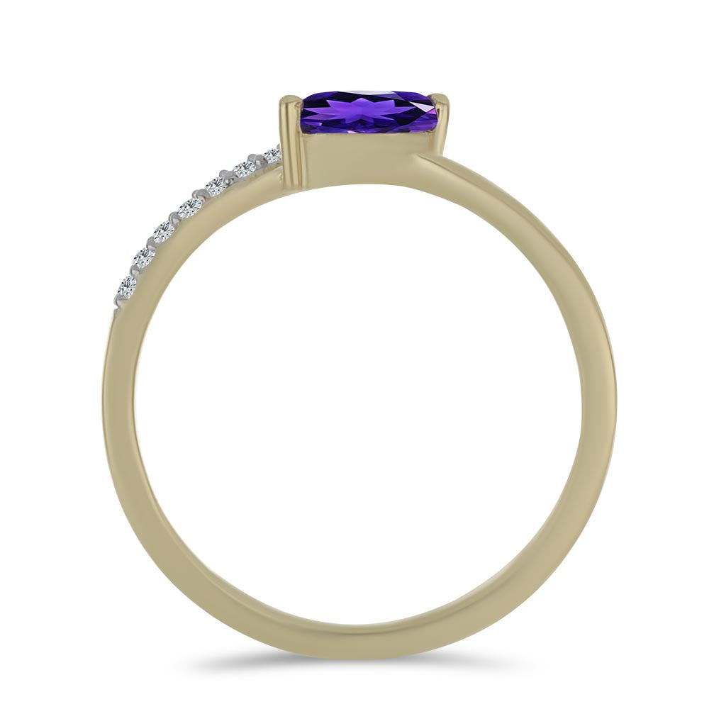 Goldplattierter Silberring mit marokkanischem Amethyst und weißem Topas