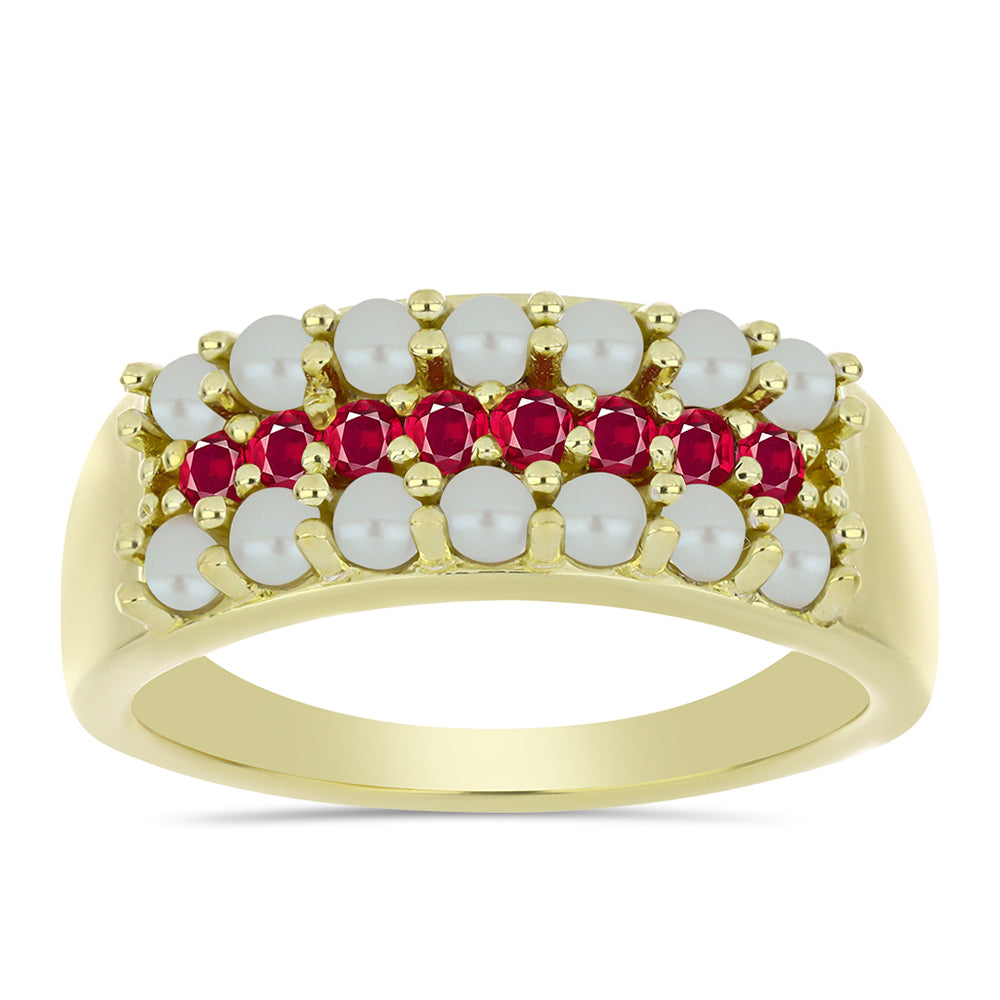 Goldplattierter Silberring mit weißer Süßwasserperle und Rubin aus Madagaskar