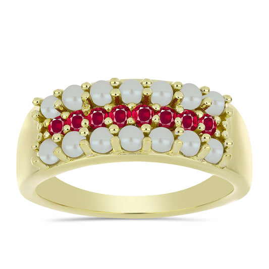 Goldplattierter Silberring mit weißer Süßwasserperle und Rubin aus Madagaskar