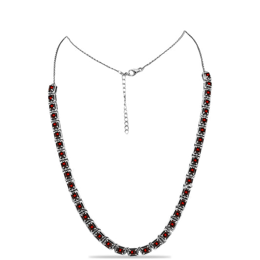 Silberhalskette mit Barton Granat und weißem Topas