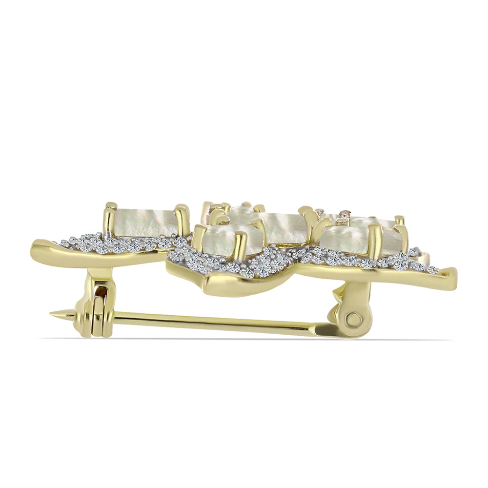 Goldplattierte Silberbrosche mit Perlmutt