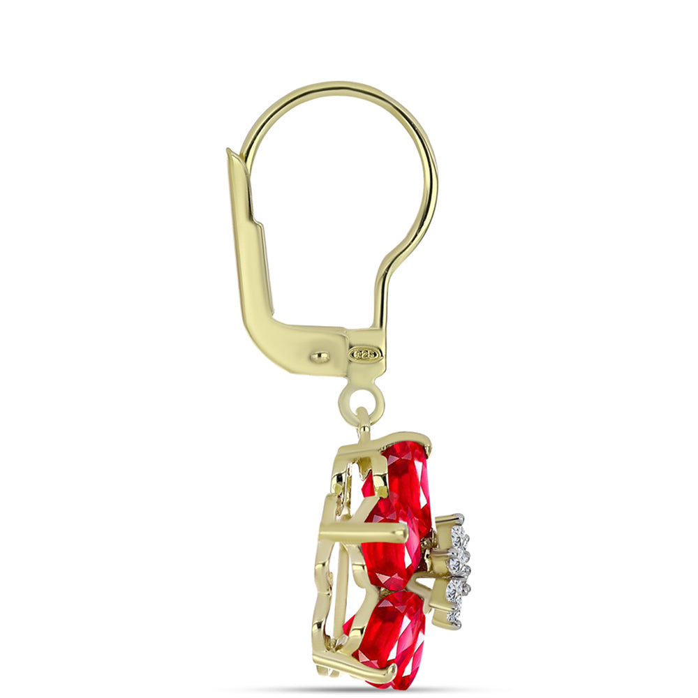Goldplattierte Silberohrringe mit rotem Achat und weißem Topas