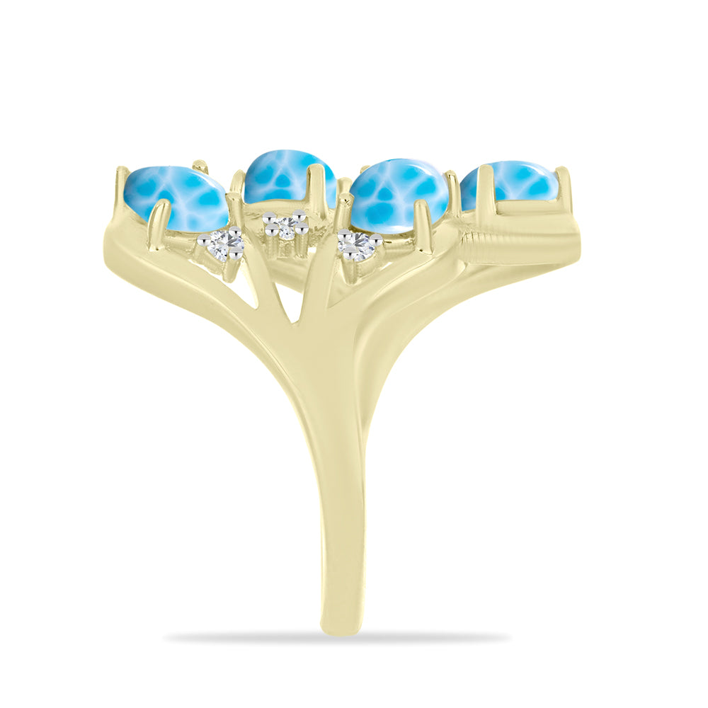 Goldplattierter Silberring mit Larimar und weißem Topas
