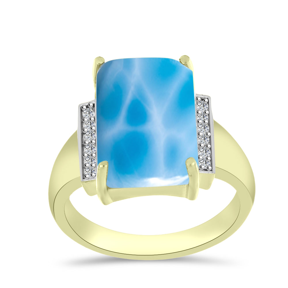 Goldplattierter Silberring mit Larimar und weißem Topas