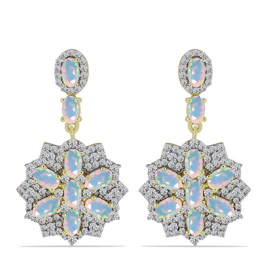 Goldplattierte Silberohrringe mit Welo-Opal und weißem Topas