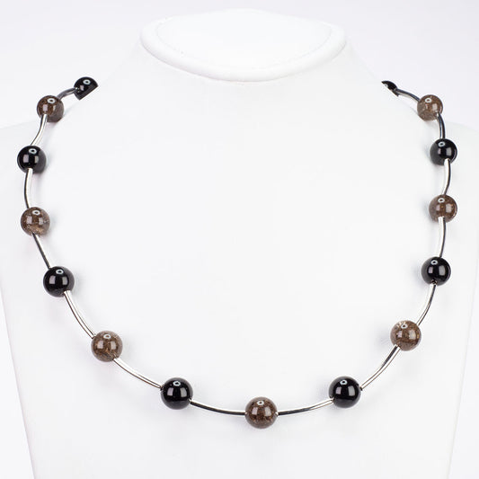 Halskette aus goldplattierter Legierung mit schwarzem Onyx und Rauchquarz