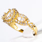 Ring aus goldplattierterr Legierung mit weißem Emporia® Kristall
