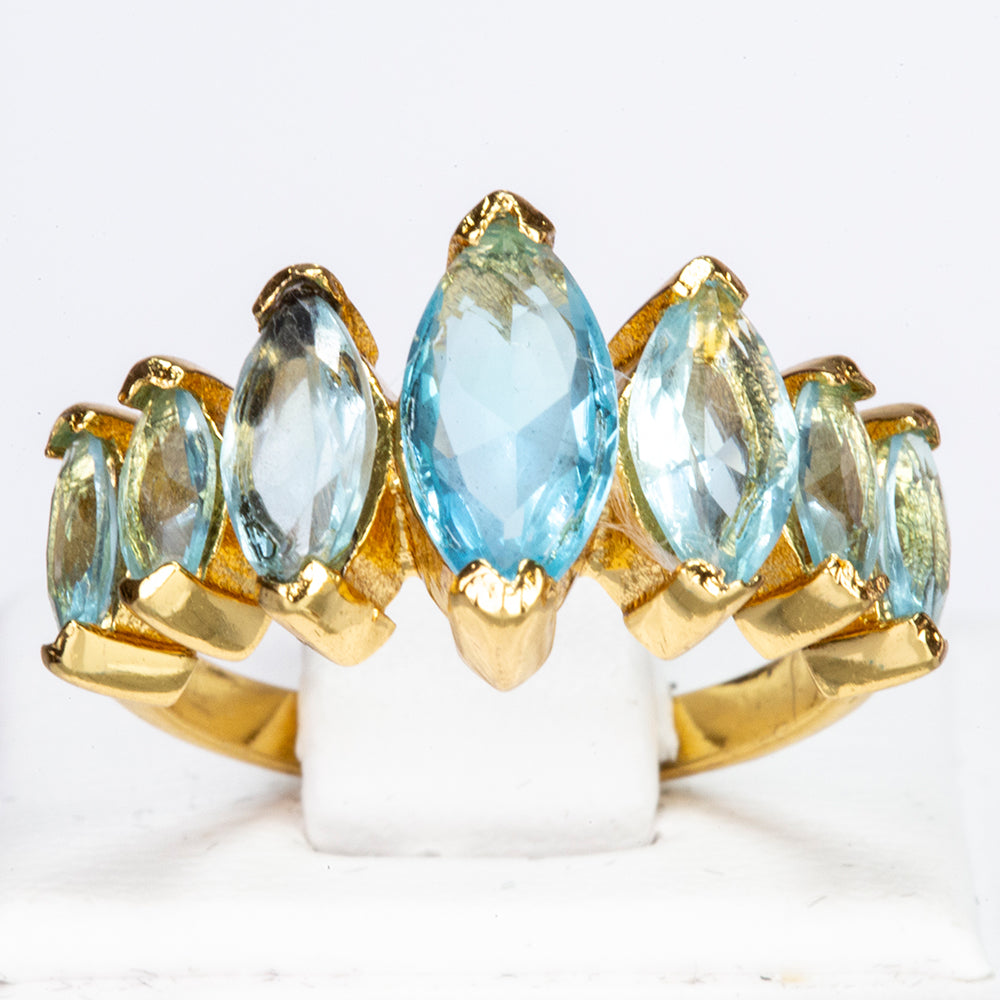 Ring aus goldplattierterr Legierung mit blauem Emporia®-Kristall 1 