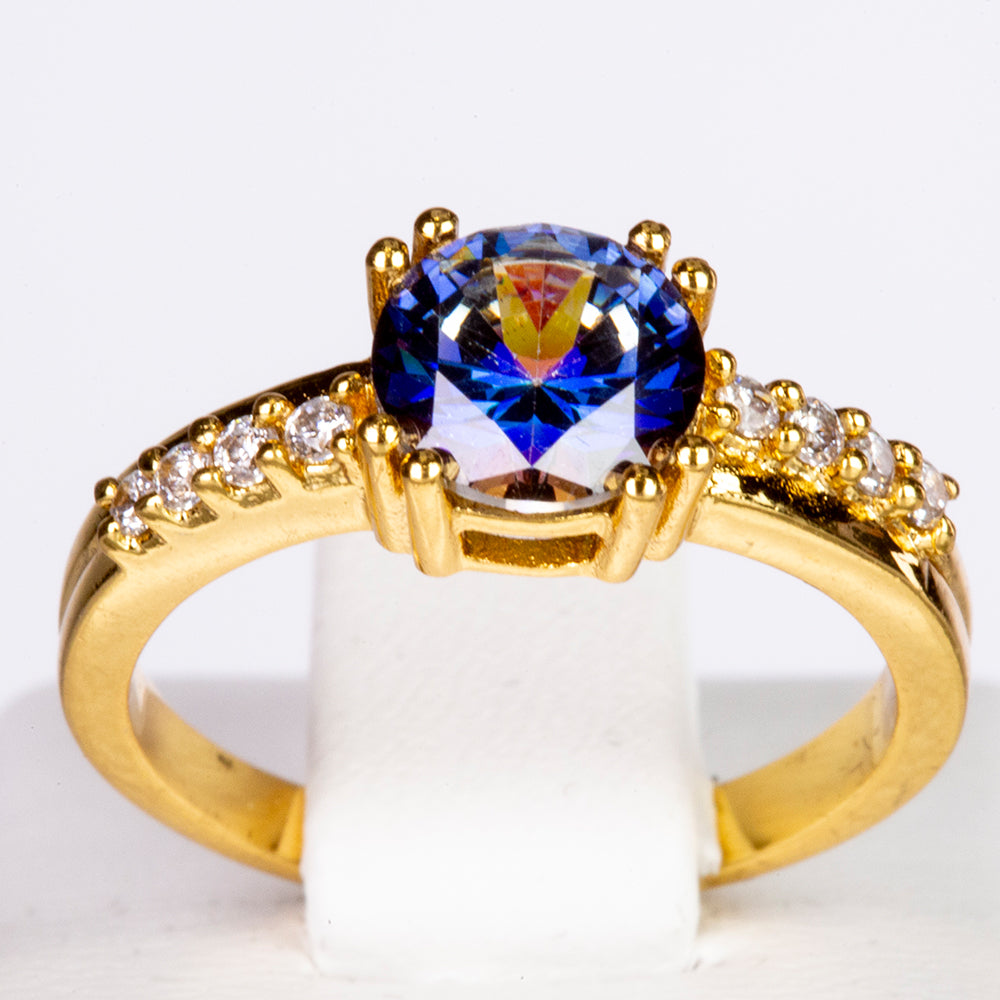 Ring aus goldplattierterr Legierung mit blauem Emporia®-Kristall und weißem Emporia® Kristall