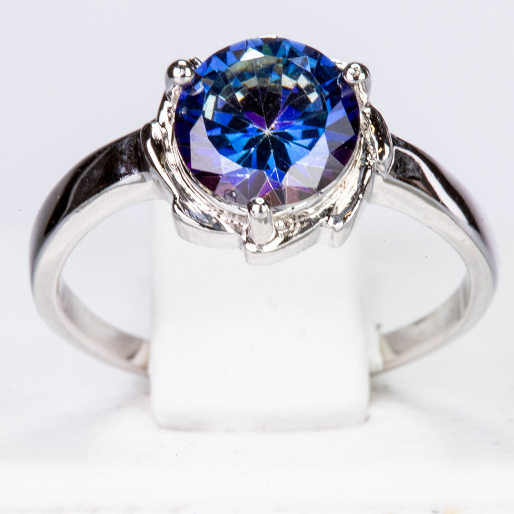 Ring aus goldplattierterr Legierung mit blauem Emporia®-Kristall 1 