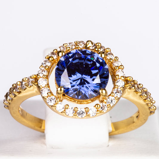 Ring aus goldplattierterr Legierung mit blauem Emporia®-Kristall und weißem Emporia® Kristall