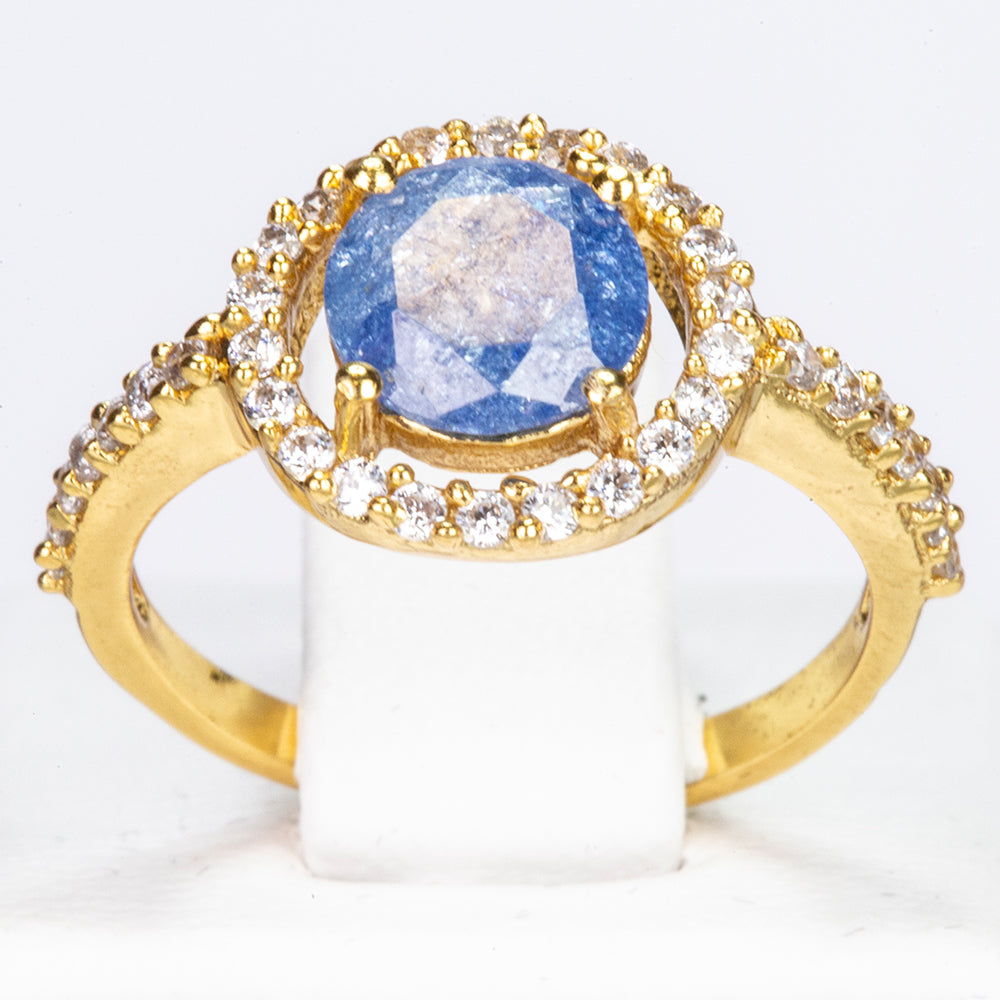 Ring aus goldplattierterr Legierung mit blauem Emporia®-Kristall und weißem Emporia® Kristall 1 