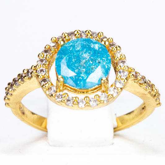 Ring aus goldplattierterr Legierung mit blauem Emporia®-Kristall und weißem Emporia® Kristall