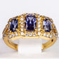 Ring aus goldplattierterr Legierung mit blauem Emporia®-Kristall und weißem Emporia® Kristall
