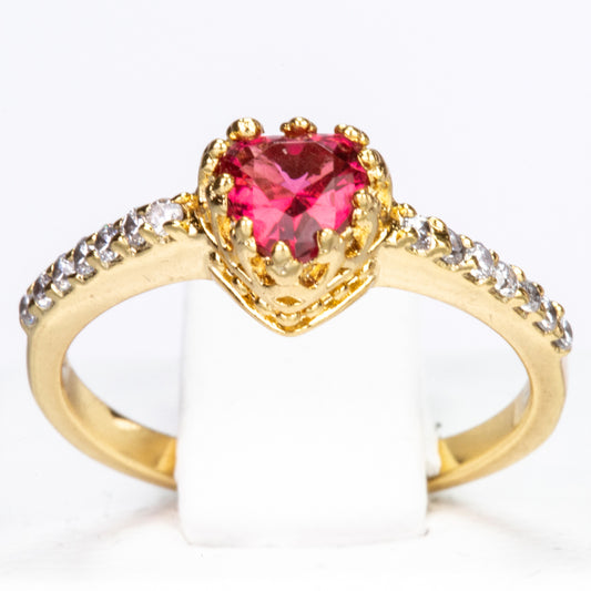 Ring aus goldplattierterr Legierung mit rotem Emporia®-Kristall und weißem Emporia® Kristall