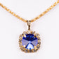 Schmuckgarnitur aus aus goldplattierter Legierung mit blauem Emporia®-Kristall