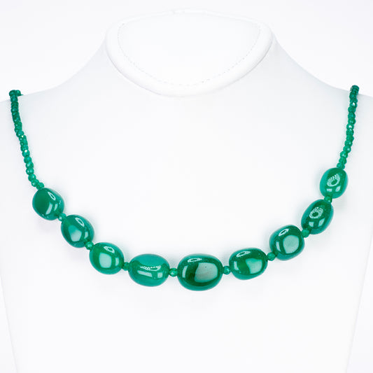 Goldplattierte Silberhalskette mit grünem Onyx