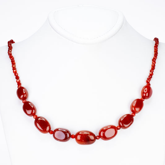 Goldplattierte Silberhalskette mit rotem Onyx