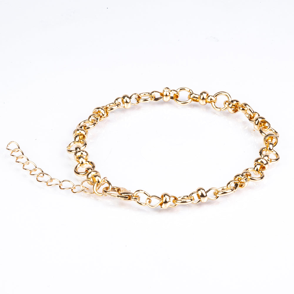 Schmuckgarnitur aus aus goldplattierter Legierung mit Emaille und rotem Emporia®-Kristall