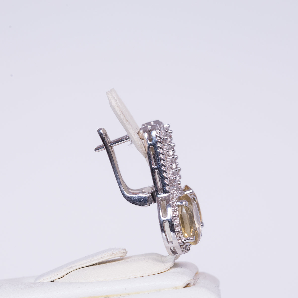 Silberohrringe mit bolivianischem Champagnerquarz und weißem Topas