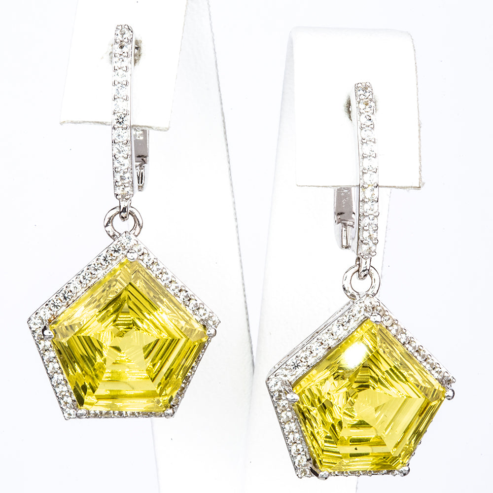 Silberohrringe mit künstlich hergestelltem Diaspor und weißem Topas 3 